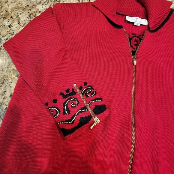 St. John DEEP RED JACKET WITH AZTEC DESIGN ON BACK/SLEEVE CUFFS Size Small - Picture 6 of 7